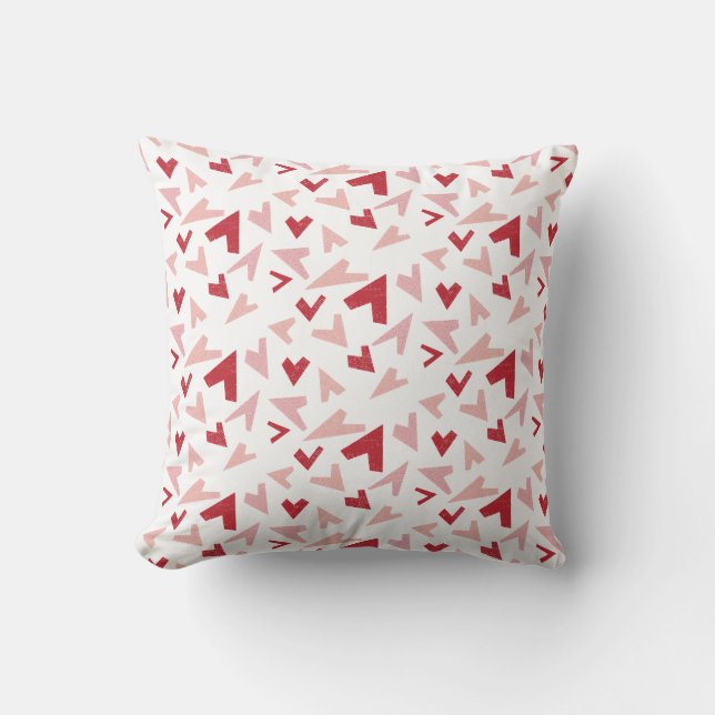 Modern Geometric Heart Throw Pillow (Front)