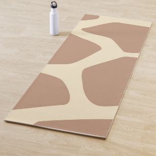 Modern giraffe pattern yoga mat