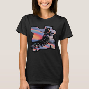 Modern Glitch Style Turntable – Colorful Design T-Shirt