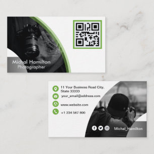 Modern Green Photographer Business Card