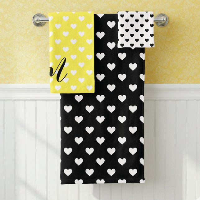 Modern Hearts Black White Bath Towel Set (Creator Uploaded)