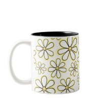 Modern Large White And Yellow Chalk Daisies