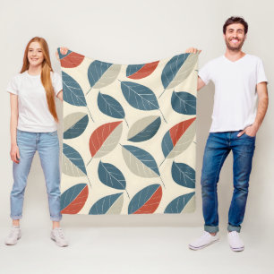 Modern Leaf Motif Fleece Blanket