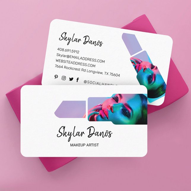 Modern Lipstick Photo Frame Trendy Makeup Artist Business Card (Modern Lipstick Photo Frame Trendy Makeup Artist Business Card)