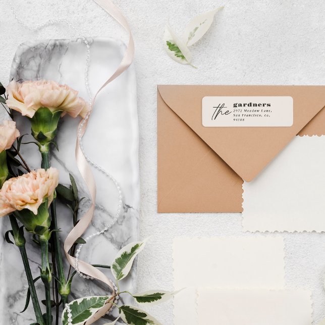 Modern minimal elegant typography family cream (Creator Uploaded)