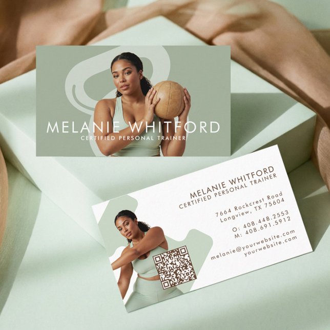 Modern Minimal Fitness Personal Trainer Photo QR Business Card (Modern Minimal Fitness Personal Trainer Photo QR Business Card)