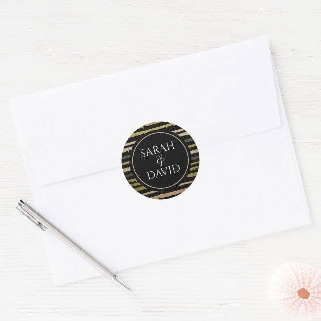 Modern Minimal Green Stripes Round Sticker (Envelope)