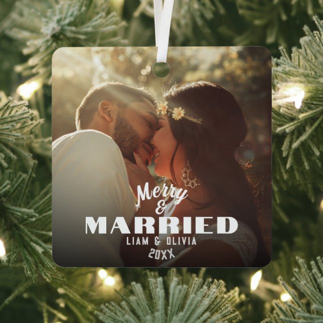 Modern Minimalist Bold Merry and Married Photo  Metal Tree Decoration (Insitu)