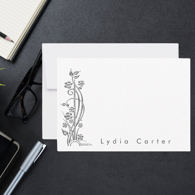 Modern Minimalist  Card (Creator Uploaded)