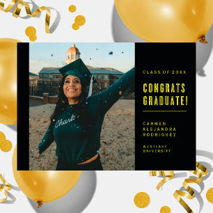 MODERN MINIMALIST CONGRATS GRADUATE INVITATION