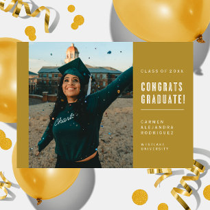 MODERN MINIMALIST CONGRATS GRADUATE INVITATION