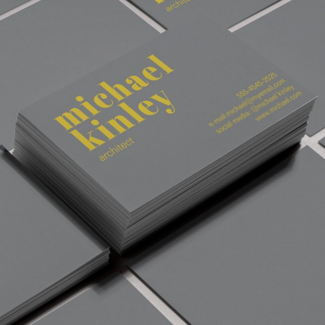 Modern minimalist elegant professional networking business card (Creator Uploaded)