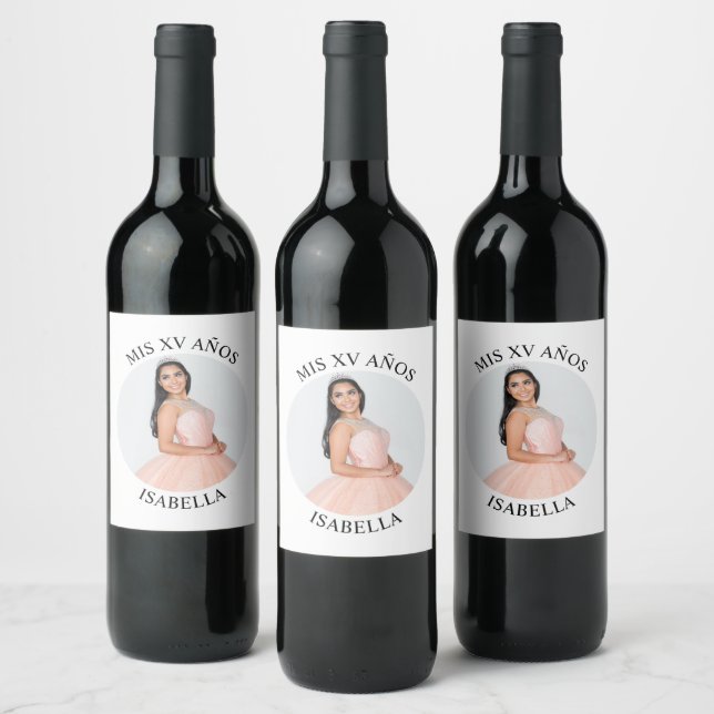 Modern Minimalist Mis XV Años Round Photo Wine Label (Bottles)
