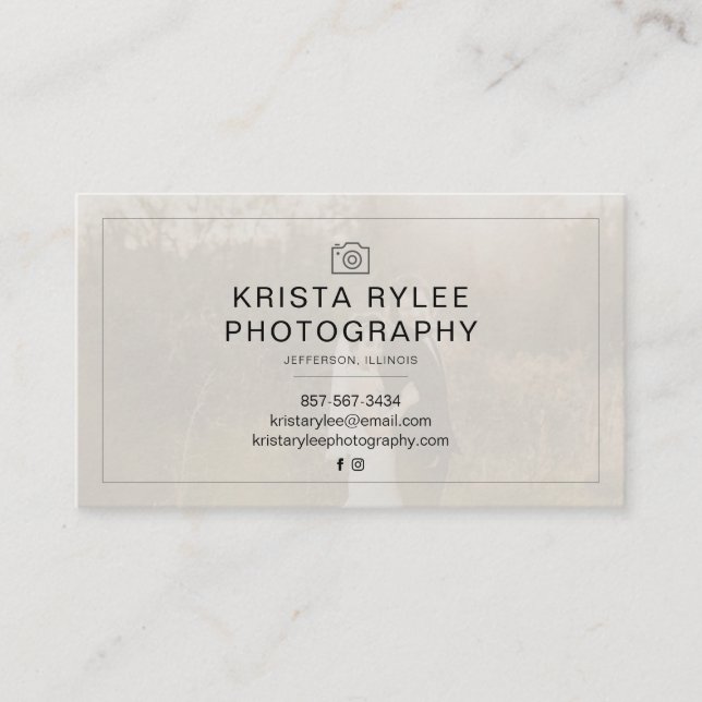 Modern Minimalist Photography Business Card (Front)