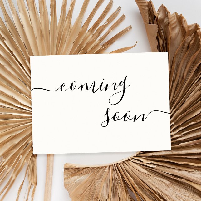 Modern Minimalist Pregnancy Announcement Card (Creator Uploaded)