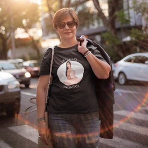 Modern Minimalist Round Photo for Grandma Dark T-Shirt
