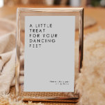 Modern Minimalist Wedding Flip Flops Sign Invitation<br><div class="desc">This is a modern, elegant wedding flip flop sign featuring a minimalist layout and a beautiful, modern font. All colours are editable. // Search "HARLOW" in the Sincerely By Nicole Zazzle store for matching designs. * If you like this design but don't see it available for something you are looking...</div>