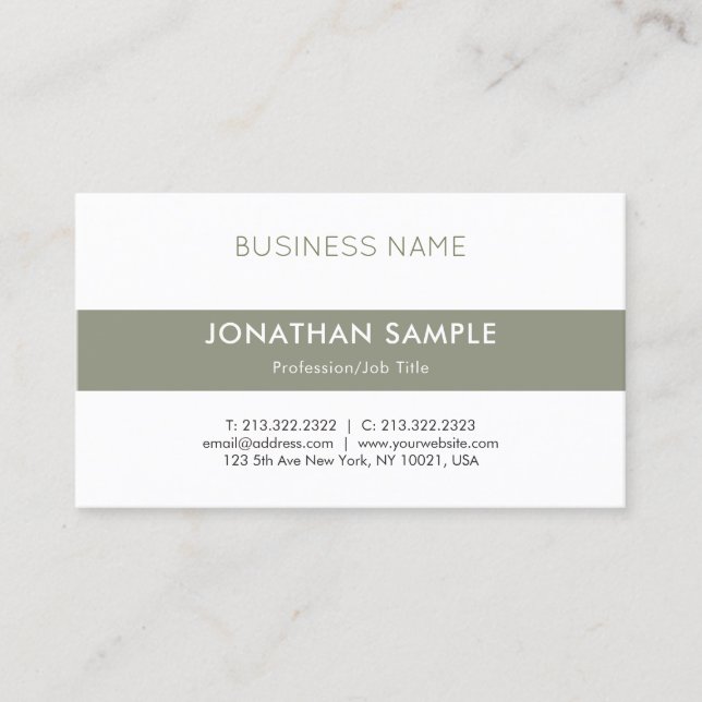 Modern Minimalistic Design Elegant Plain Trendy Business Card (Front)