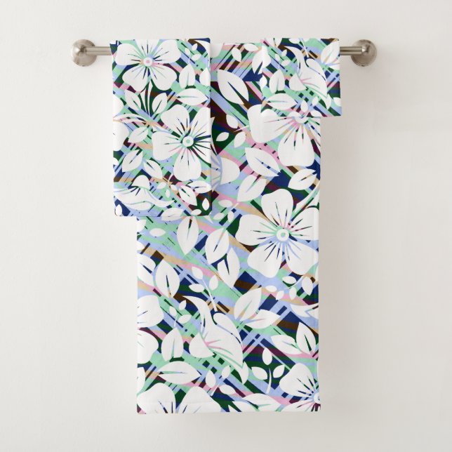 Modern Navy Blue Mint Green Floral Print Bath Towel Set (Insitu)