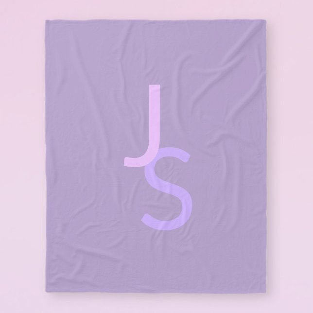 Modern Overlapping Monogrammed Initials | Purple Fleece Blanket (Creator Uploaded)