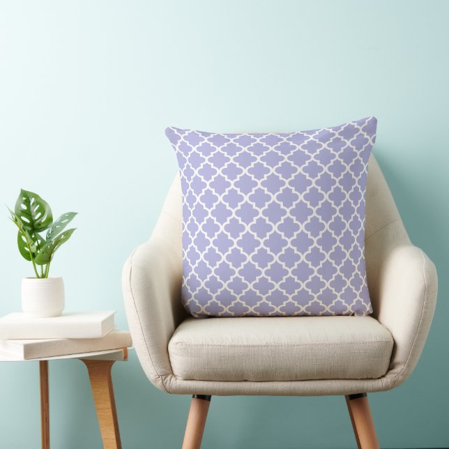 Modern Periwinkle Moroccan Quatrefoil Pattern Cushion (Chair)