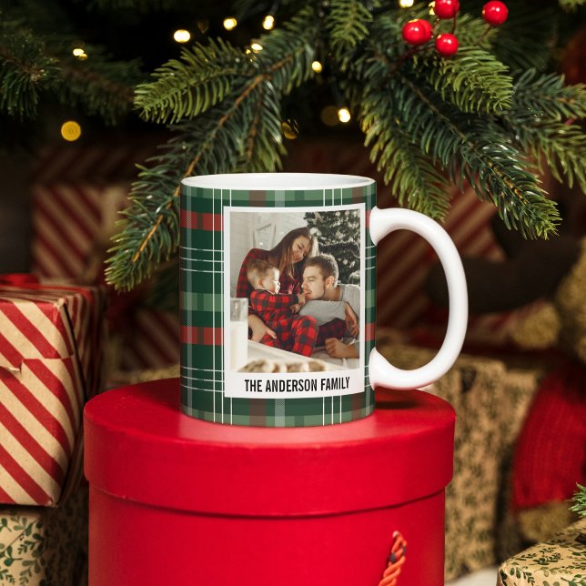Modern Plaid Christmas Photo Collage Coffee Mug (Modern Plaid Christmas Photo Collage Coffee Mug)