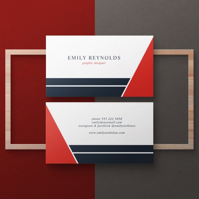 Modern professional minimal geometric  business card (Creator Uploaded)