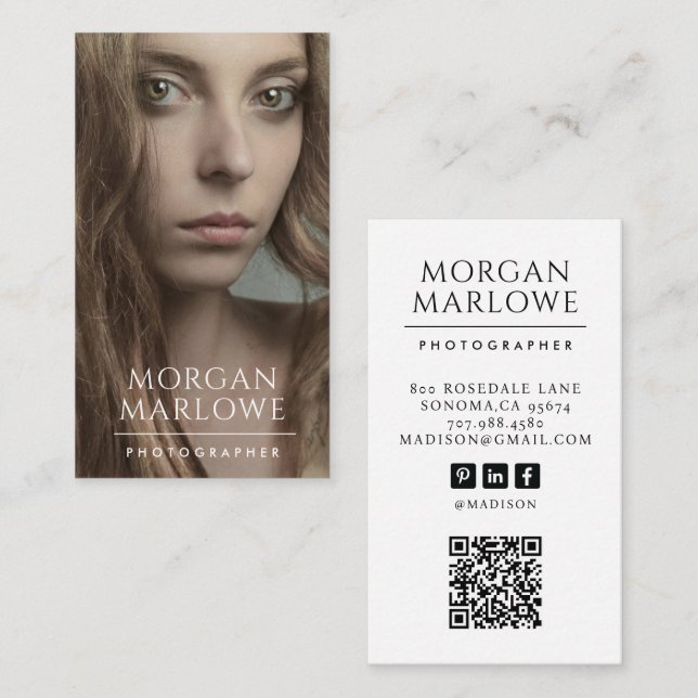 Modern Professional Photographer Business Card (Front/Back)