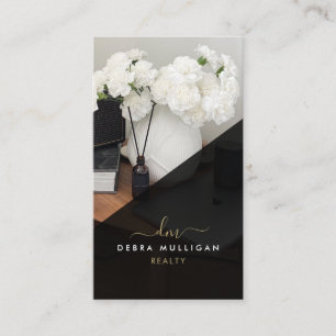 Modern Real Estate Agent Business Card 