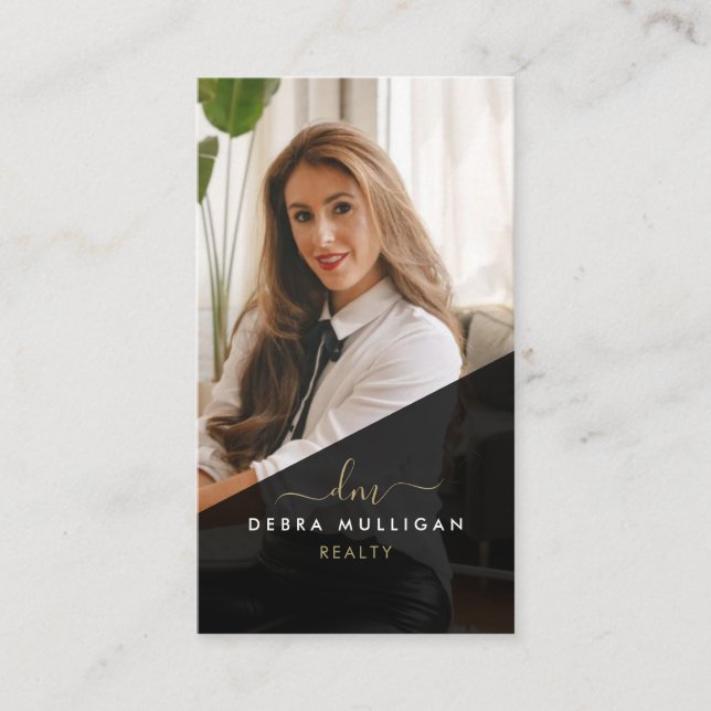 Modern Real Estate Agent Business Card  (Front)