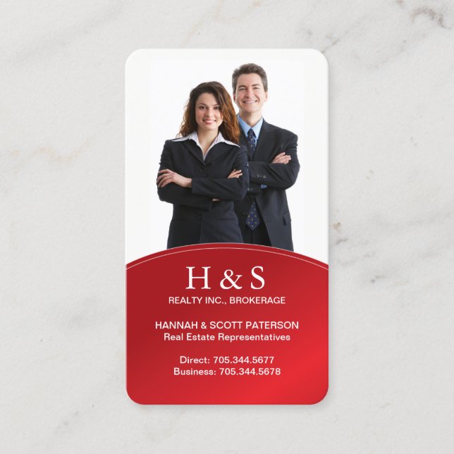 Modern Realtor Business Card (Front)