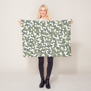 Modern retro dots pattern in green fleece blanket