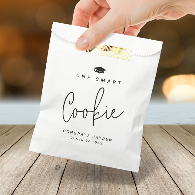 Modern Script One Smart Cookie Graduation Favour Bags (Modern Script One Smart Cookie Graduation Favor Bag)
