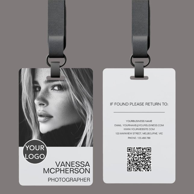 Modern Simple Minimalist Professonal Photo Secrity ID Badge (Creator Uploaded)