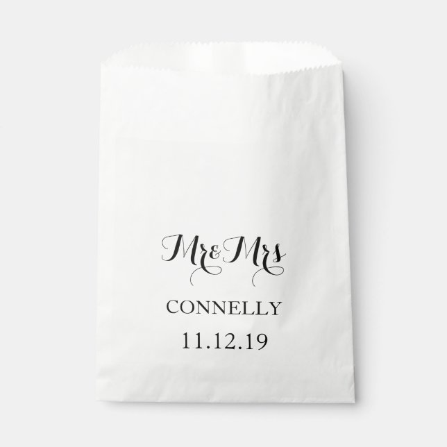 Modern Simple Mr & Mrs Script Wedding Favour Bags (Front)