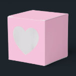 Modern Solid Pink Simple Chic Elegant Favour Box<br><div class="desc">Modern Solid Pink Simple Chic Elegant Favour Boxes features a modern solid pink. Perfect for Valentine's Day,  Women's Day,  Mother's Day,  birthday parties,  anniversary,  weddings,  baby showers and more. Created by Evco Studio www.zazzle.com/store/evcostudio</div>