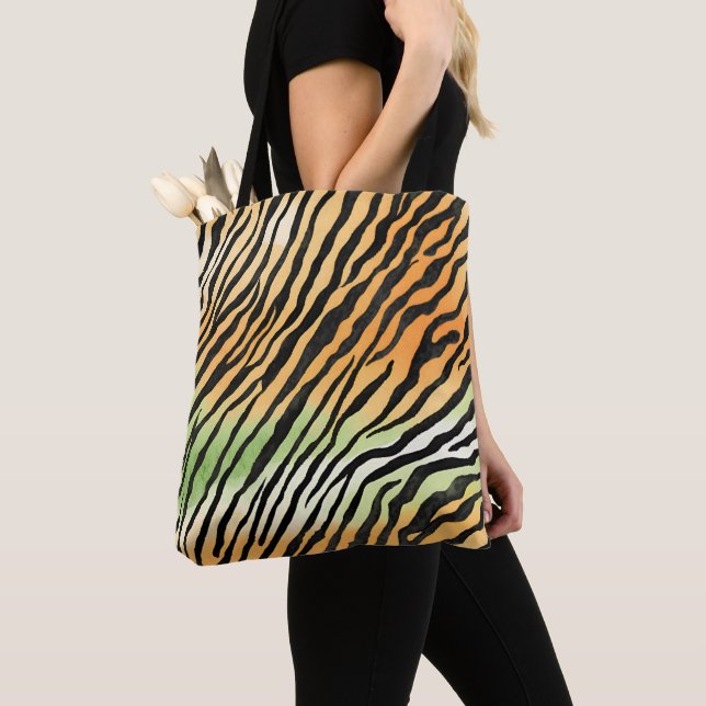 Modern Striped tiger skin Print big cats feline a Tote Bag (Close Up)
