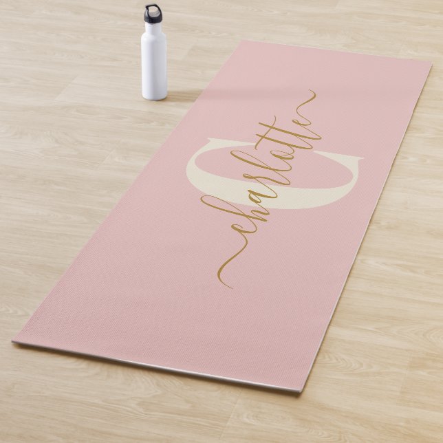 Modern Stylish Monogrammed Name Blush Pink  Yoga Mat (In Situ)
