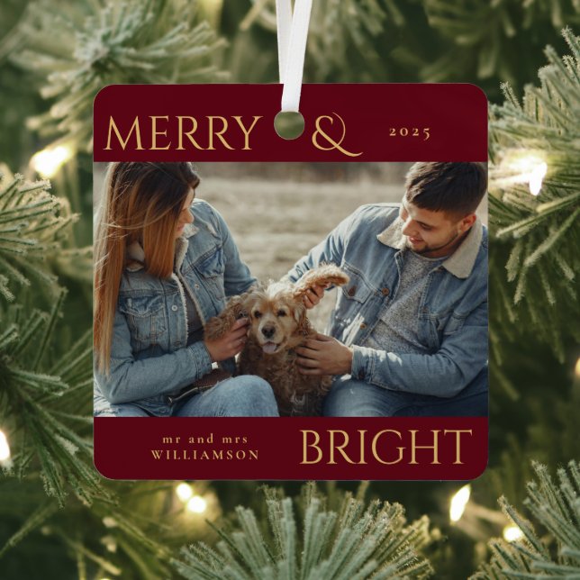 Modern Stylish Red Merry Christmas Family Photo Metal Tree Decoration (Insitu)