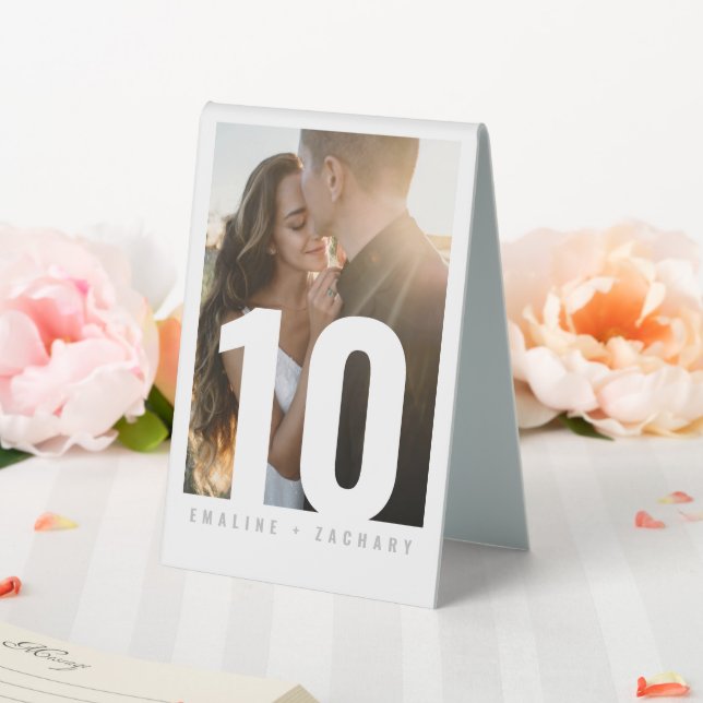 Modern Table Number with Photo (In SItu (Wedding))