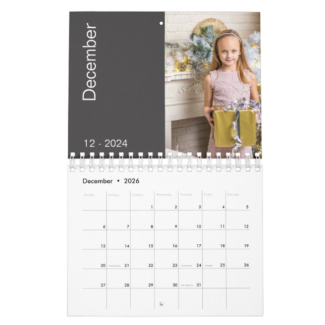 Modern & Trendy Family Photos 2024 Calendar (Dec 2026)