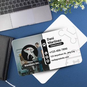 Modern Vet Animal Hospital – Black & White  Business Card