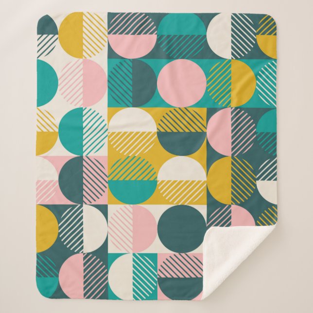 Modern vintage abstract seamless geometric pattern sherpa blanket (Front)