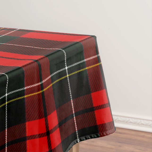 Modern Wallace Red Scottish Tartan Plaid Pattern Tablecloth (In Situ)