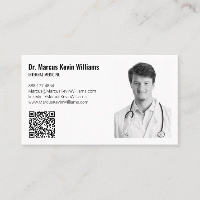 Modern White Minimalist Medical Doctor Horizontal Business Card (Front)