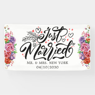 Modern With Heart Just Married Car Banner
