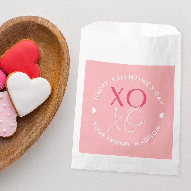 Modern XOXO Pink Personalised Valentine's Day Favour Bags (Creator Uploaded)