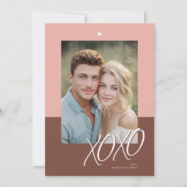  Modern XOXO Valentine Photo Holiday Card (Front)