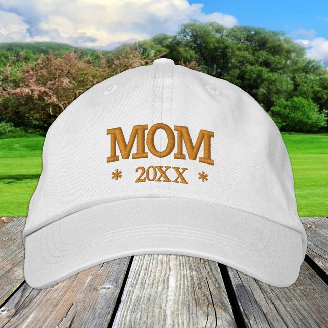 MOM 20XX embroidered baseball cap gold / white (Creator Uploaded)