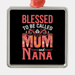 Mom And Nana Metal Tree Decoration